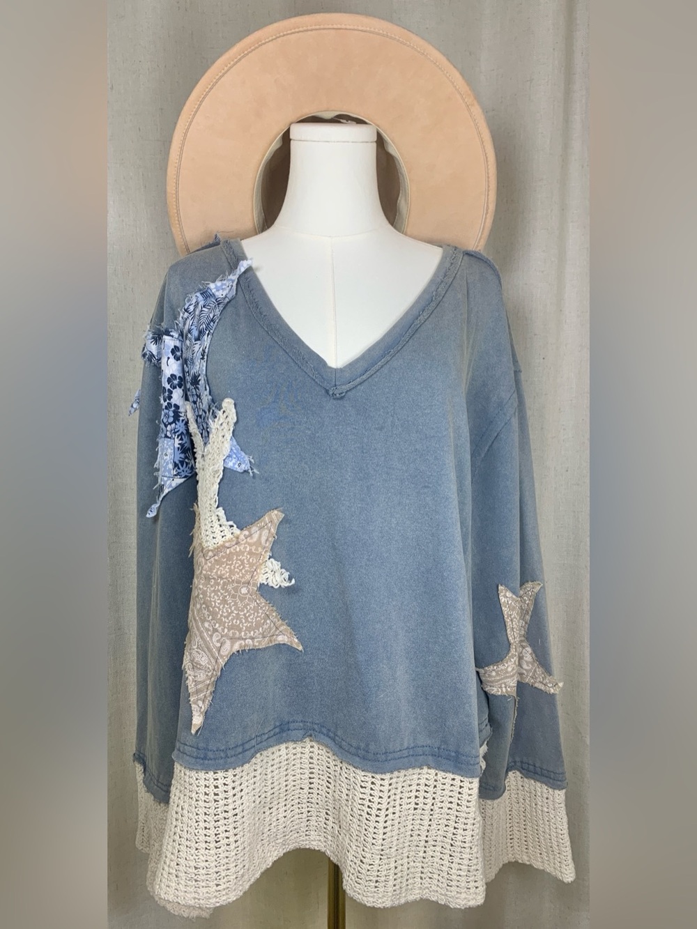 POL Boho Patchwork Tunic Top Blue Crochet Hem Distressed Raw Edge Long Sleeve L
